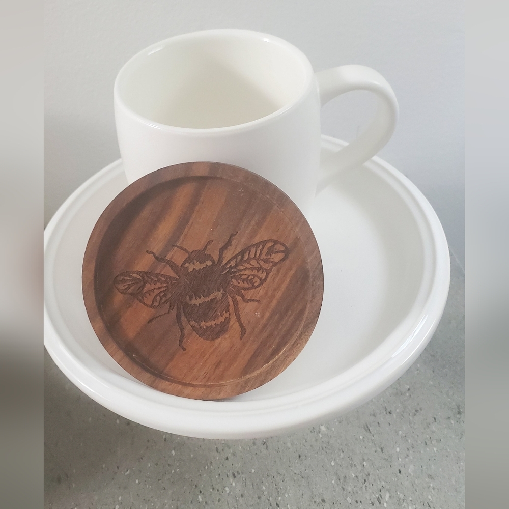 Mug With Engraved Bee Wooden Coaster